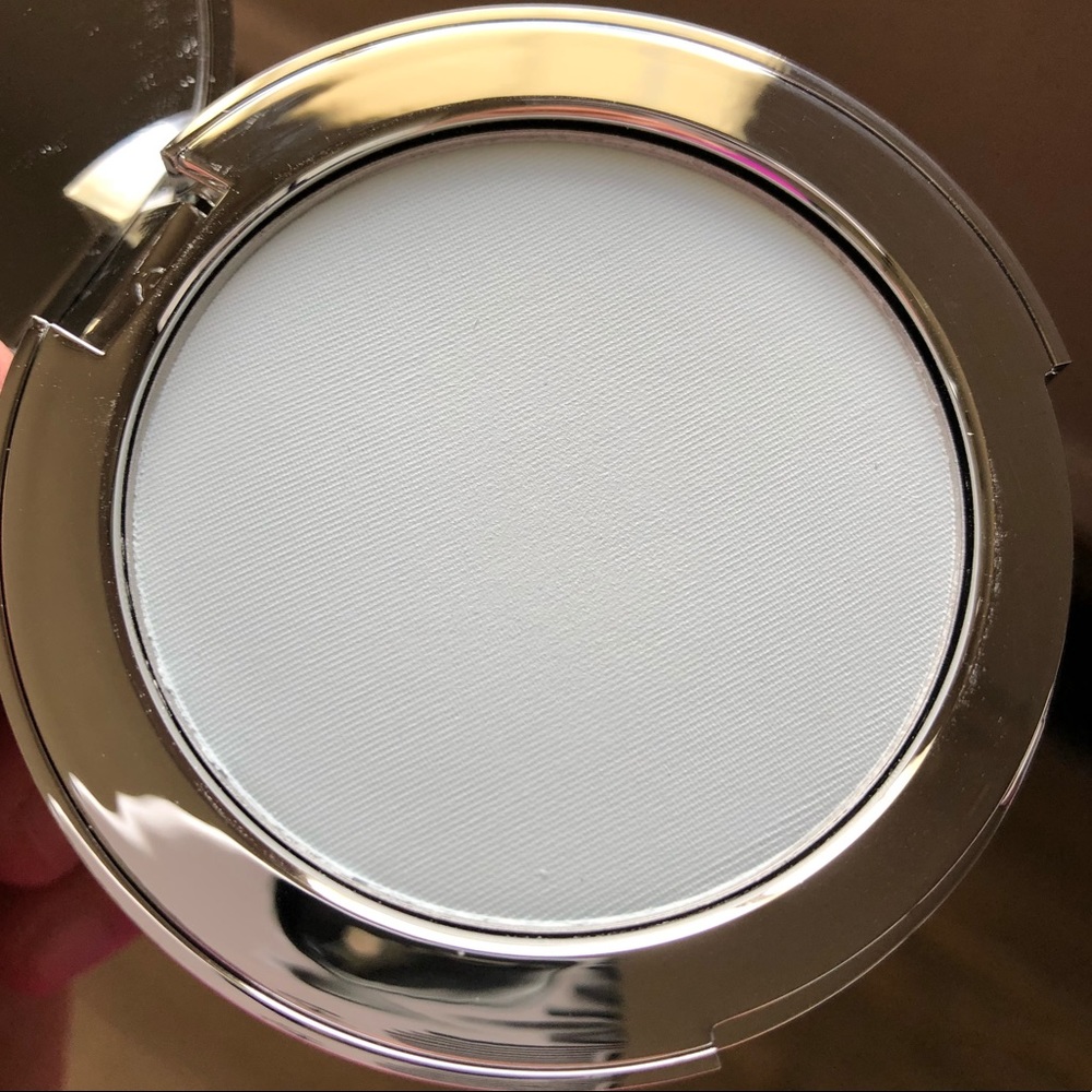 ⬇️ The Estee Edit Flash Photo Powder - Picture 2 of 5